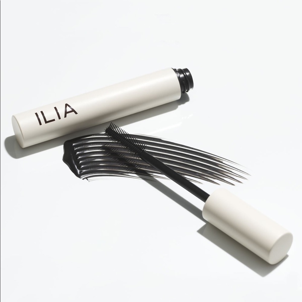 BRAND NEW ILIA limitless lash mascara